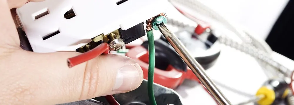 Slide of Advanced Electricial Services