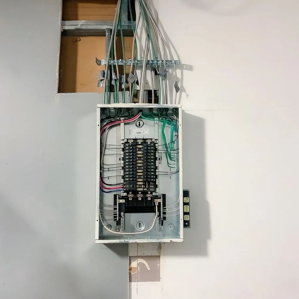 Slide of Advanced Electrician