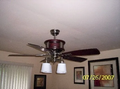 Slide of Advantage Electric