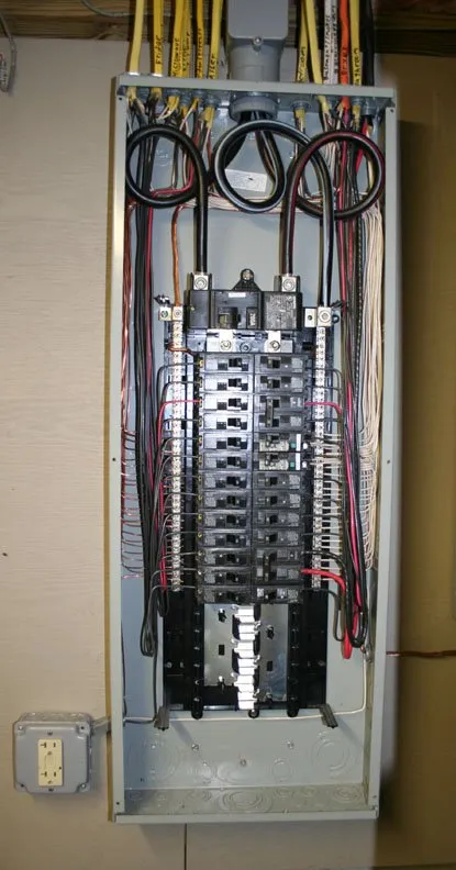 Certified emergency electrical service experts serving Longs, SC - Advantage Electric