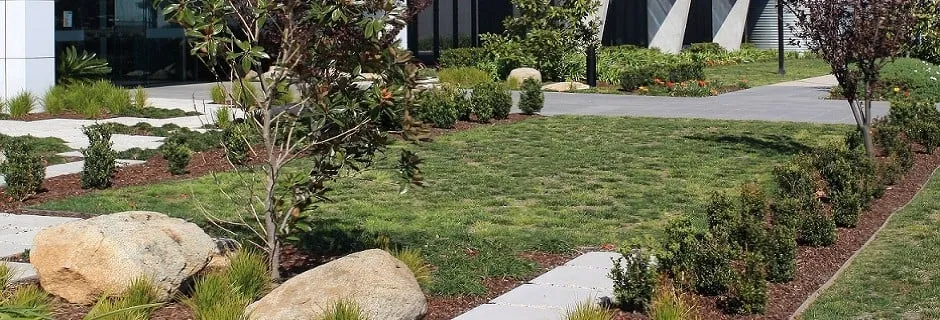 Slide of Advantage Landscaping & Construction