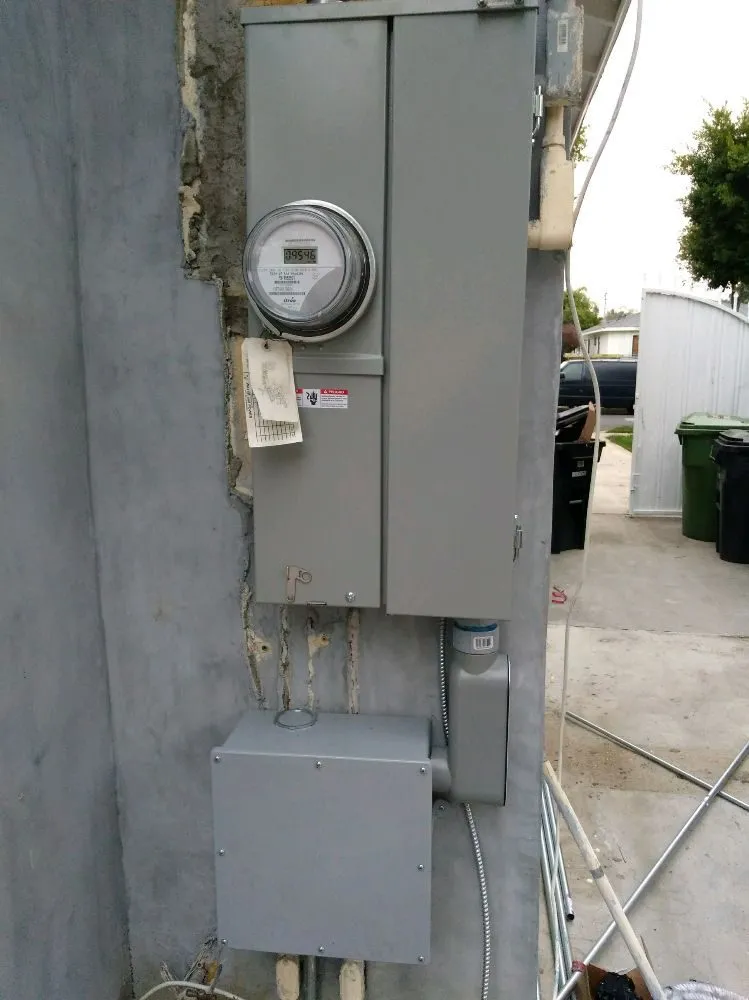 Slide of Aens Electrical Services