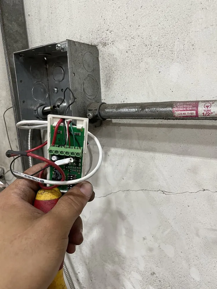 Licensed outlet and switch repair in , by Aerosphere Electric