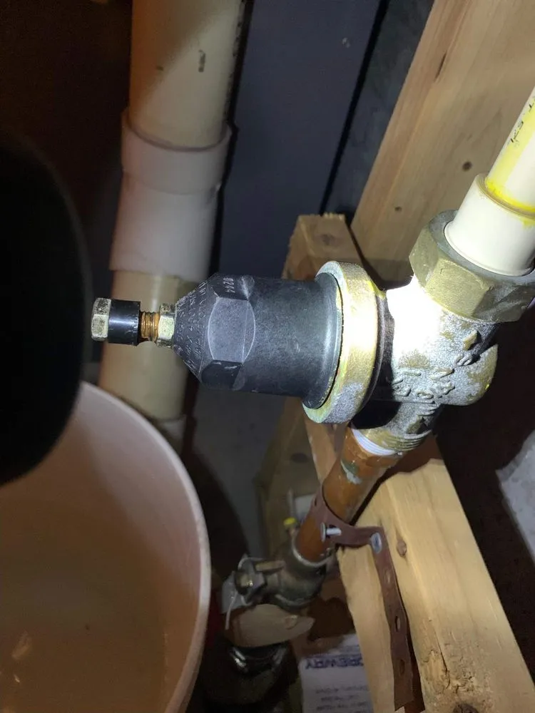 Licensed electrician providing panel upgrade in Springfield, VA - A&F Plumbing and Property Services
