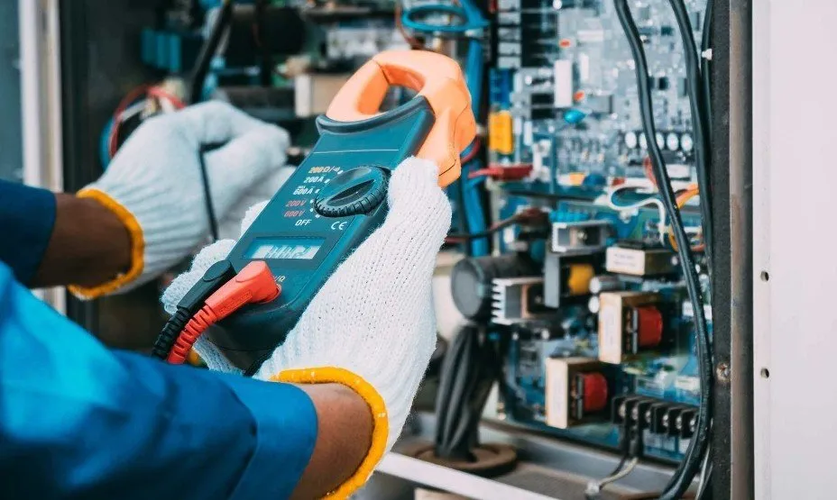 Slide of A&G Electrical Contractors