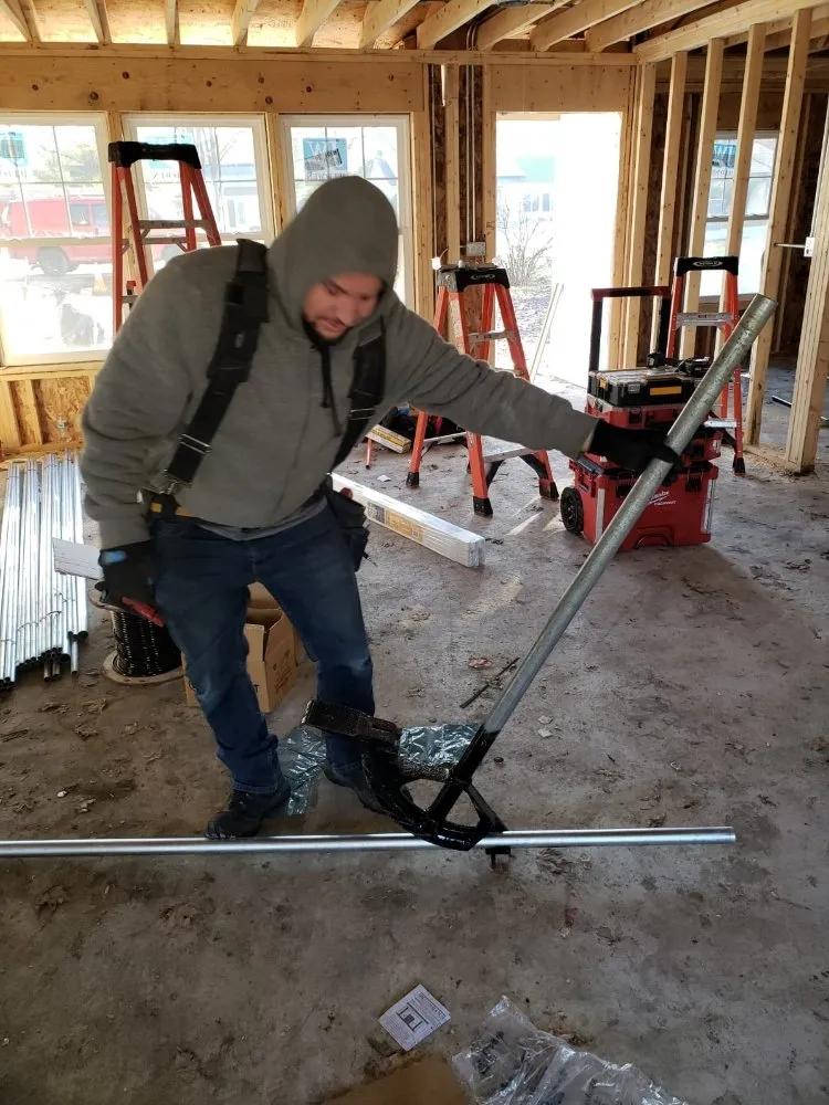 Affordable panel upgrade experts serving Palatine, IL - AGE Electric & Wiring