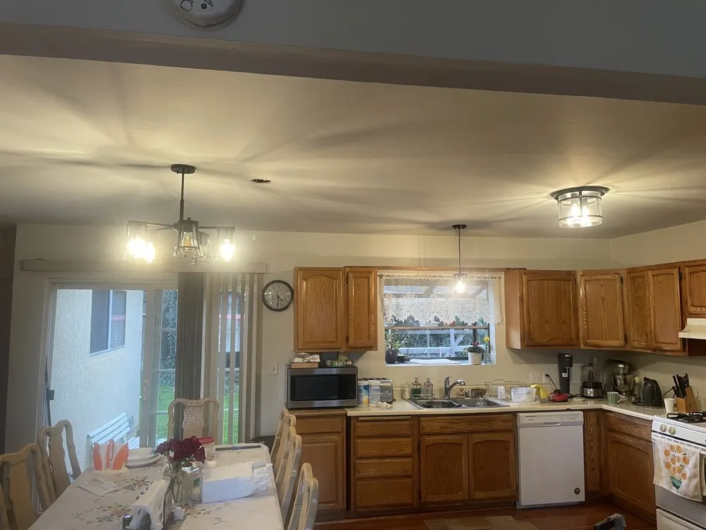 Slide of Aguilar Brother’s Electric