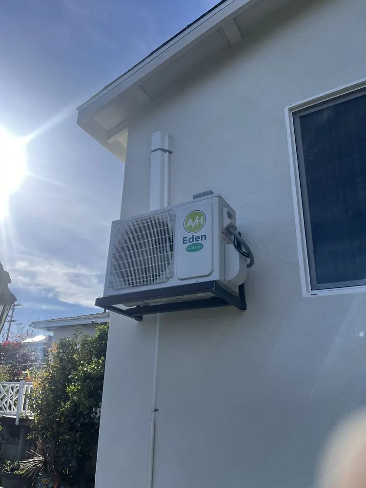 Slide of AH Gonzalez