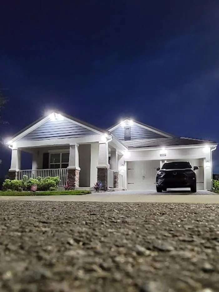 Slide of AHL Multiservices