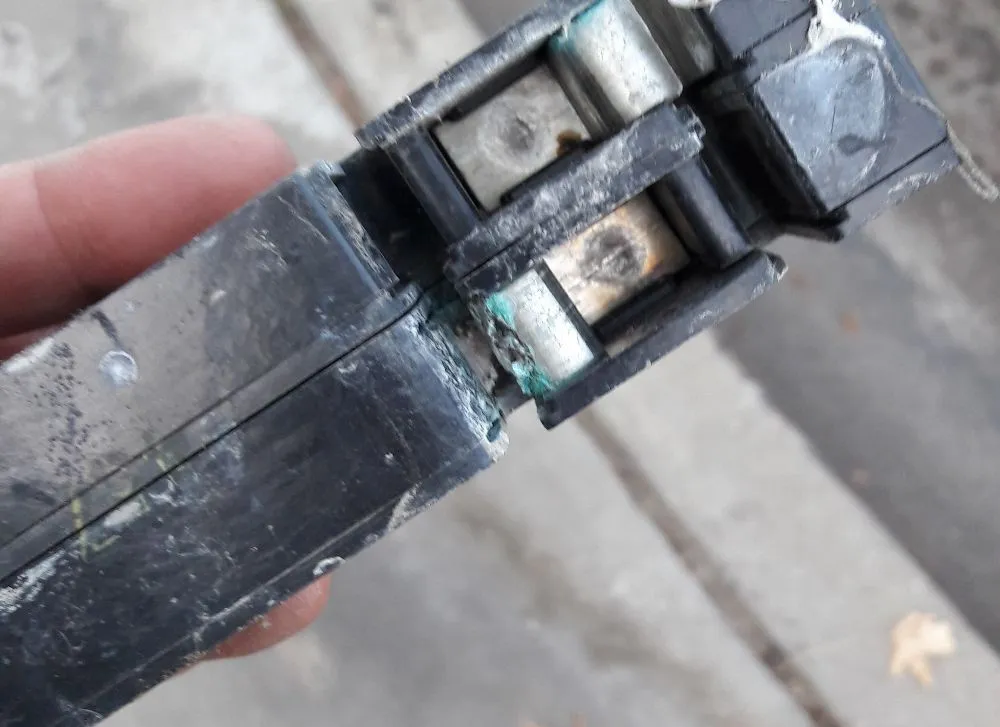 Slide of Aivaz Electric