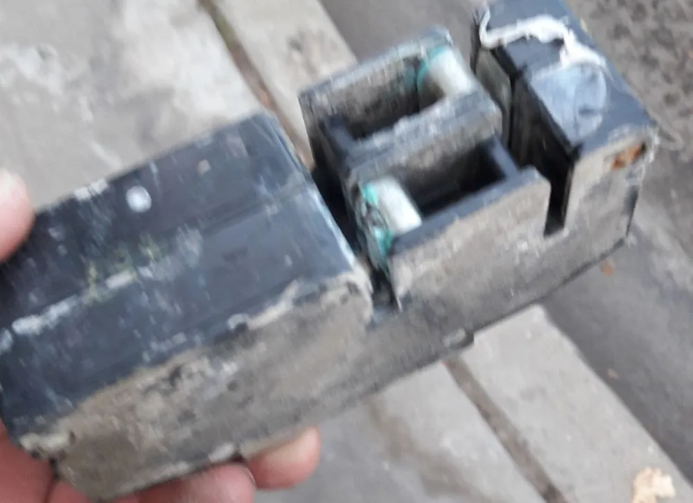 Slide of Aivaz Electric