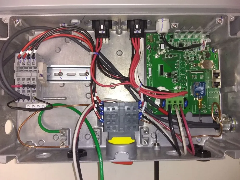 Slide of AJ Build And Repair