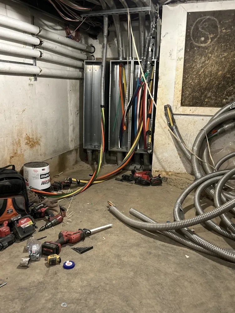 Slide of A&K Melgar Electric