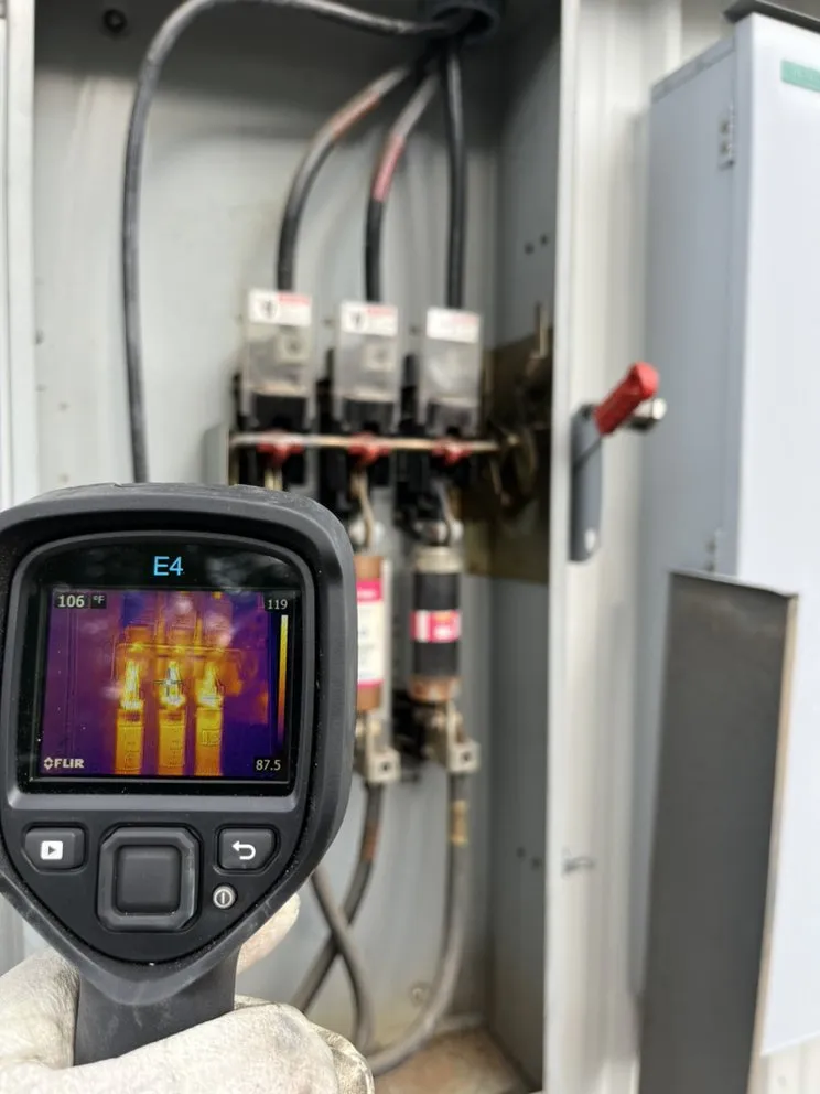 Slide of A&L Electric