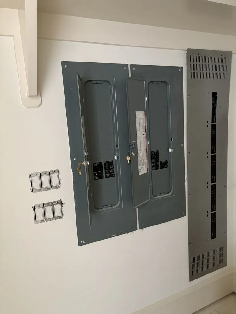 Slide of Alade Electric