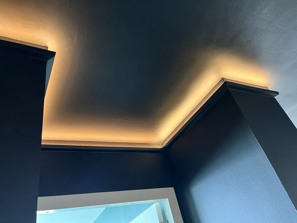 Slide of Alambre Electric