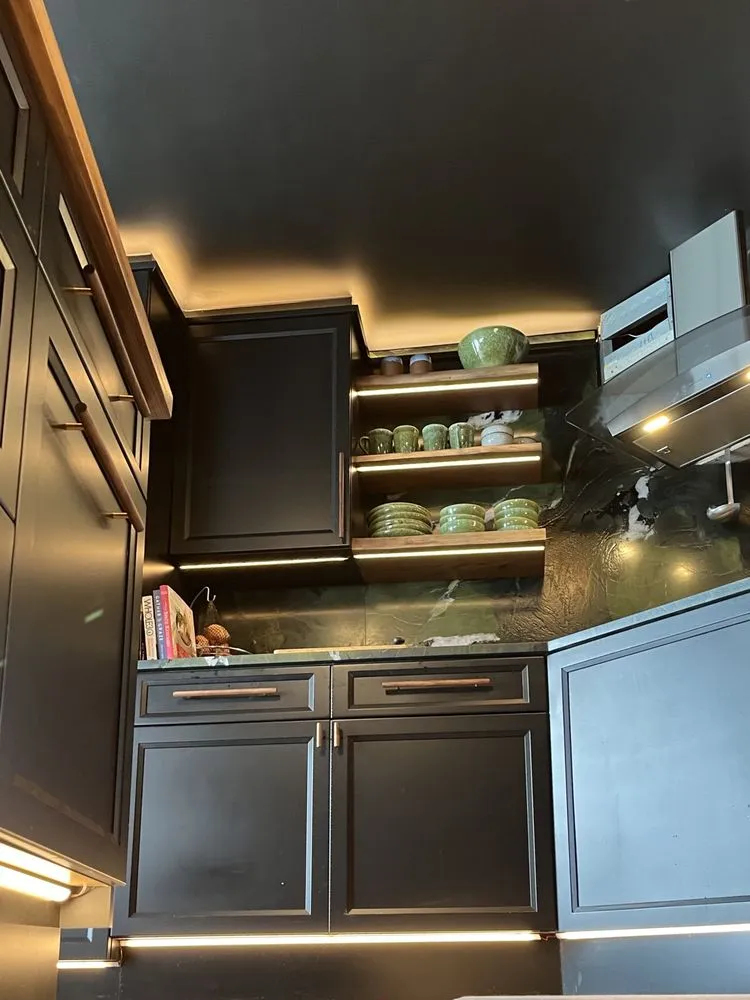 Slide of Alambre Electric