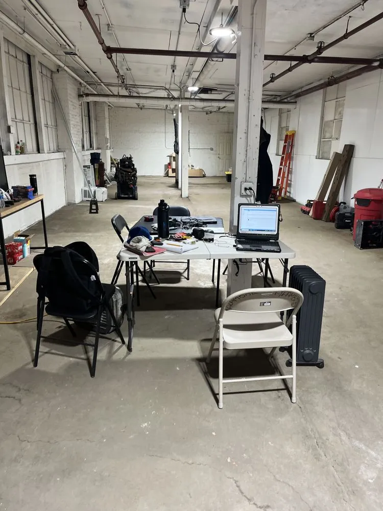 Slide of Alambre Electric