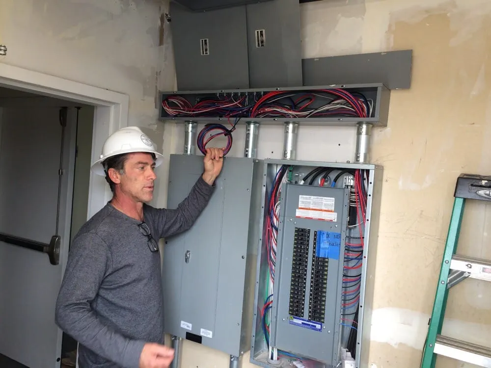 Certified electrical repair in Venice, CA by Alan Goldberg Contractors