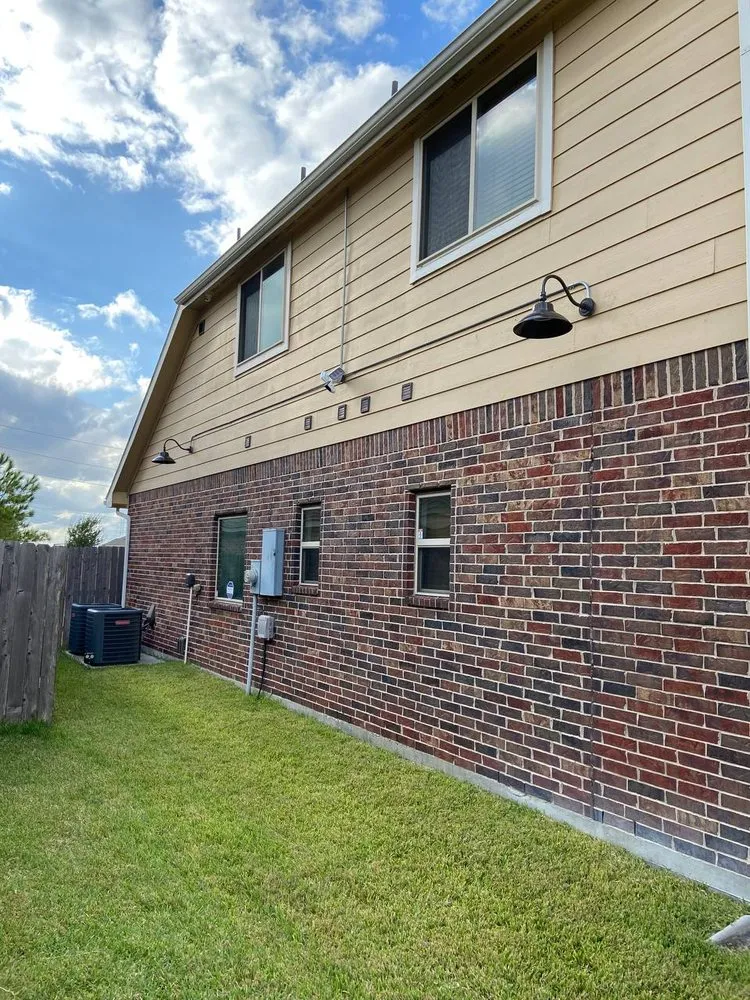 Slide of Alarm Tracks