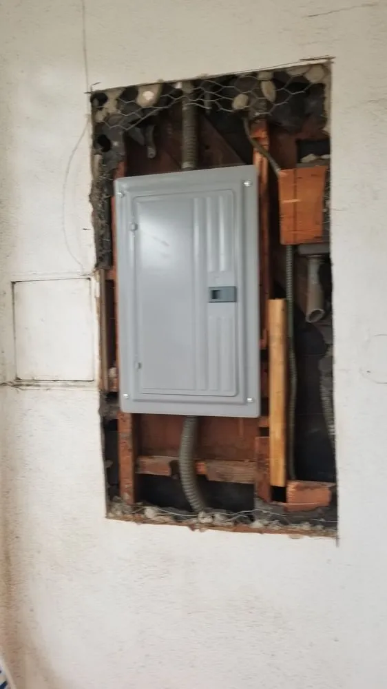 Slide of Albatross Electric Company