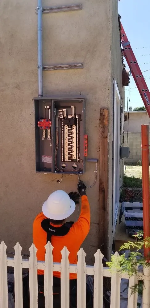 Slide of Albatross Electric Company