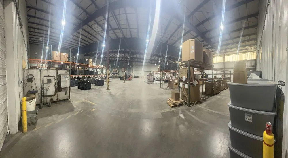 Slide of Albin Electric Solutions