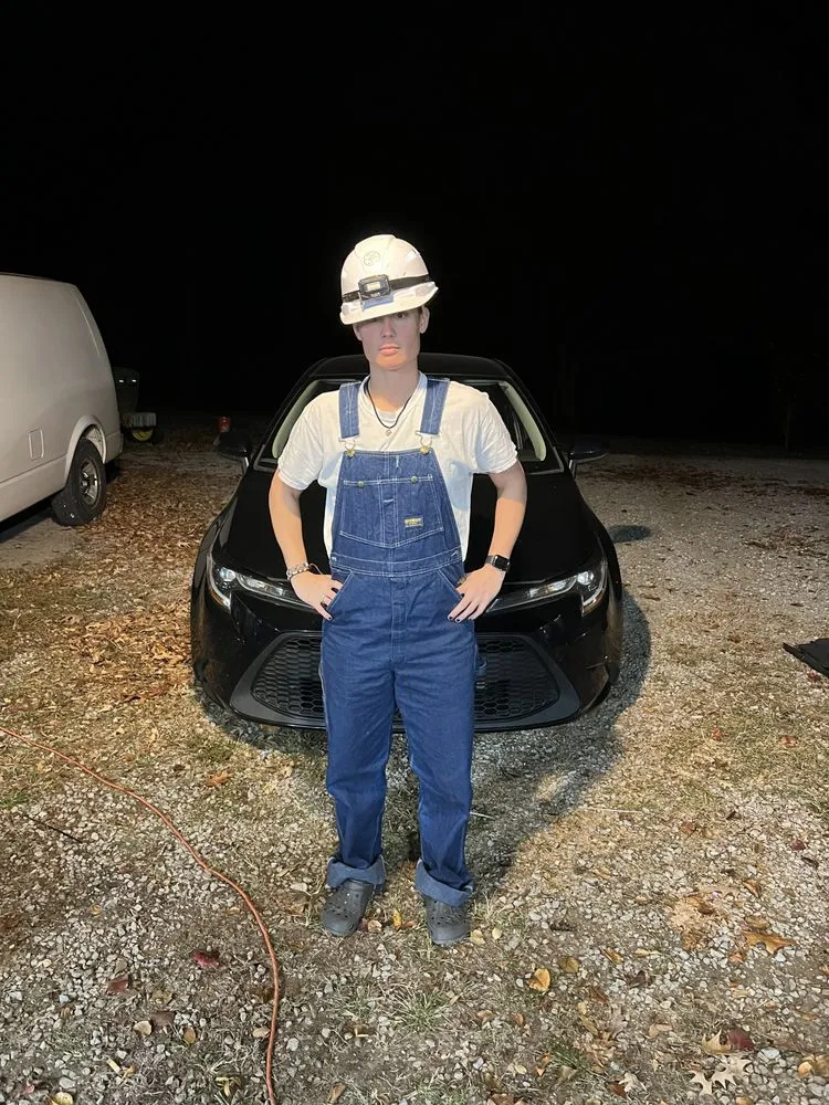 Slide of Albin Electric Solutions