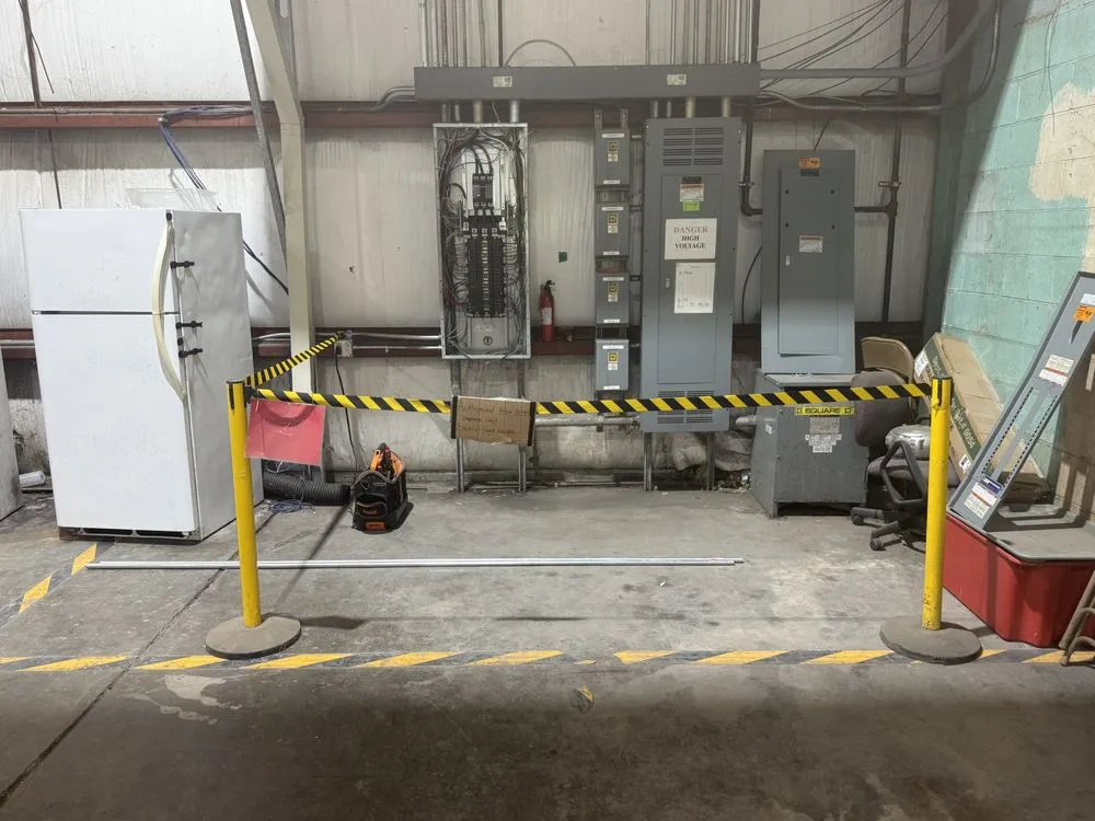 Slide of Albin Electric Solutions