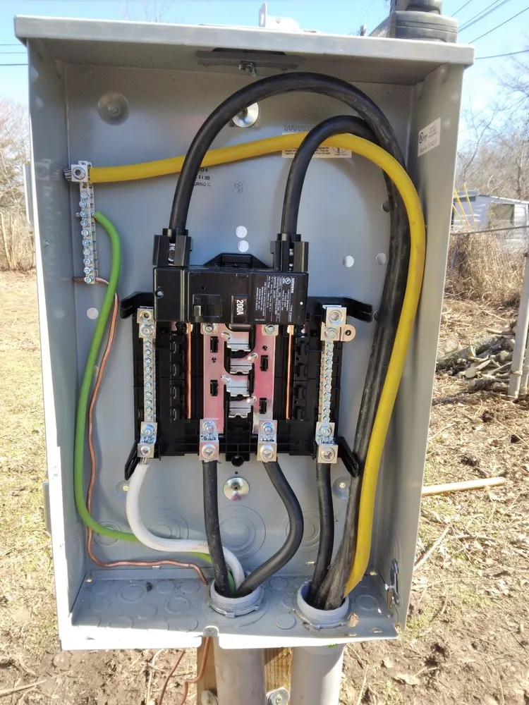 Slide of Albizo Electric