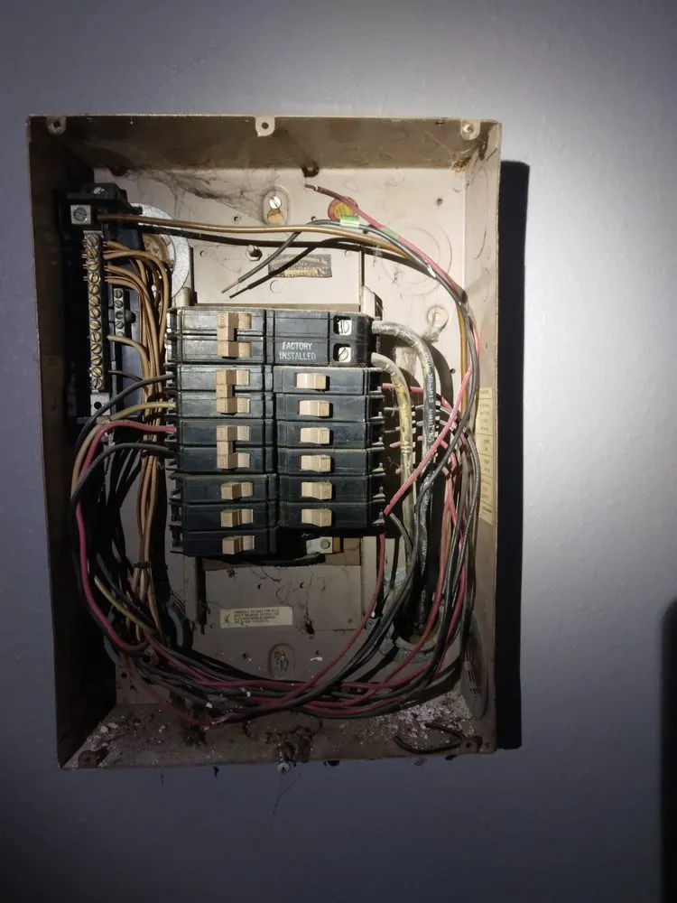 Slide of Albizo Electric