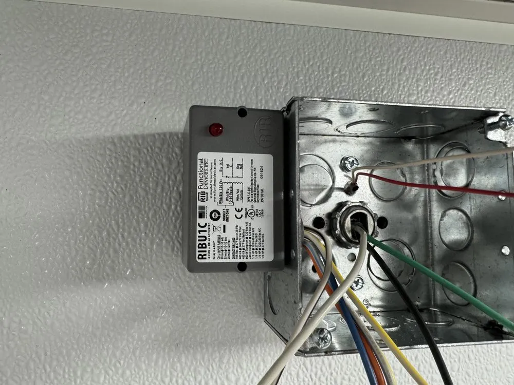 Slide of Albrecht Electric