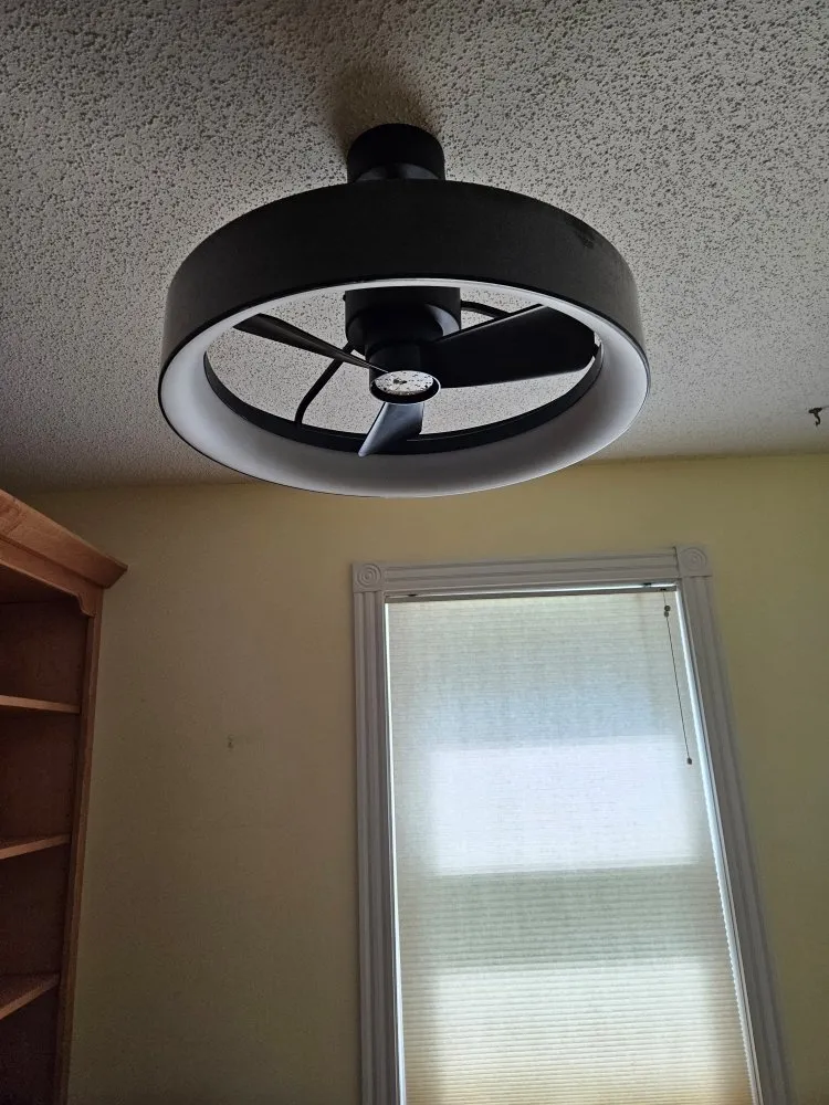 Slide of Albrecht Electric