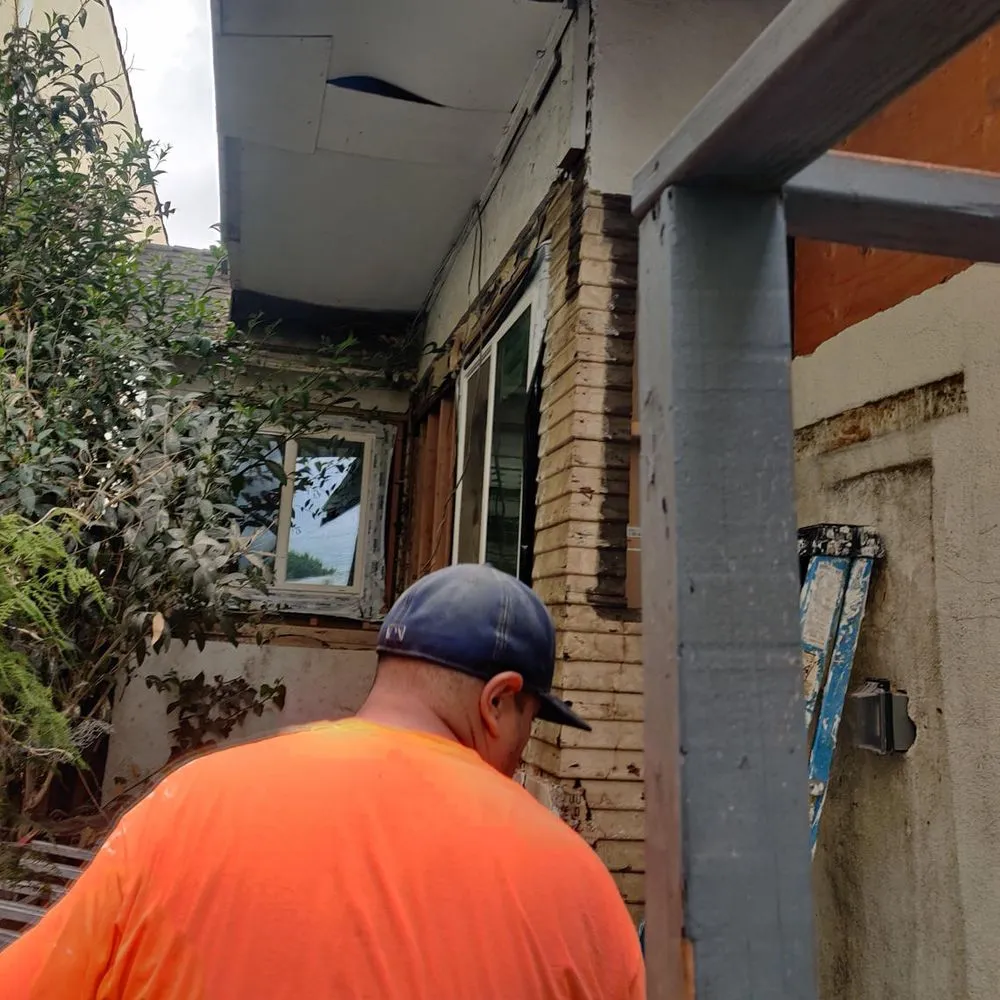 Slide of ALC Construcción