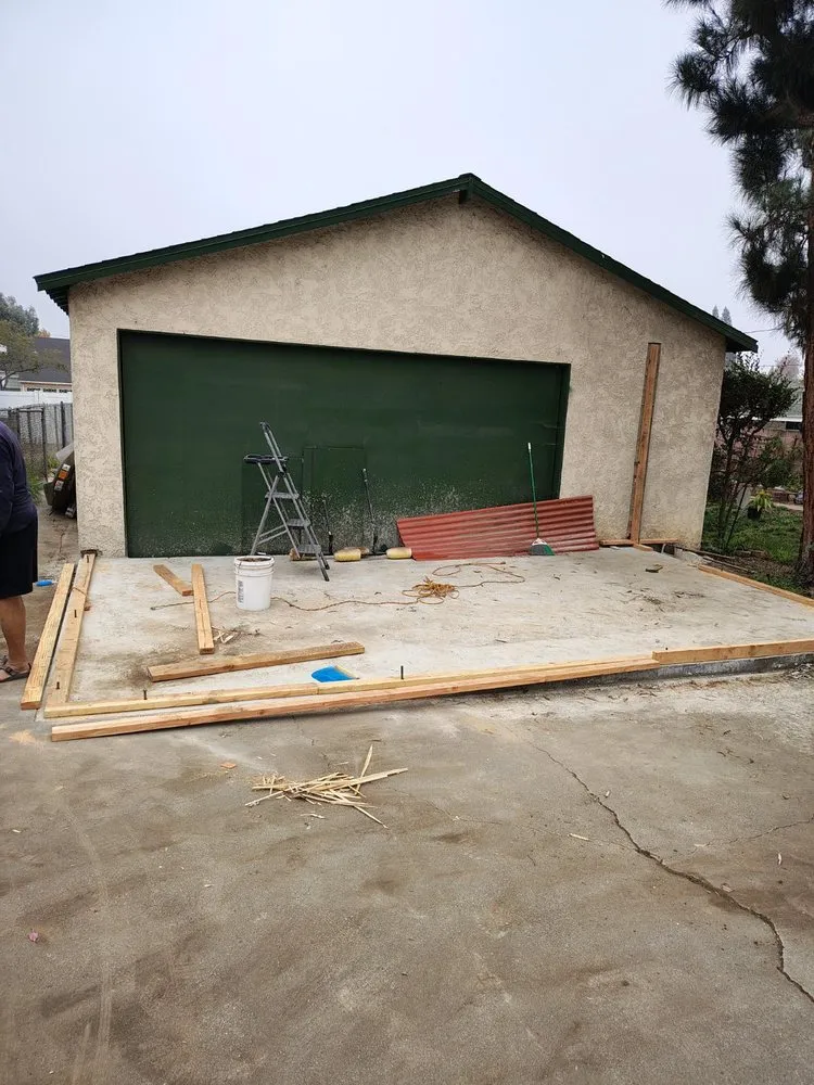 Slide of ALC Construcción