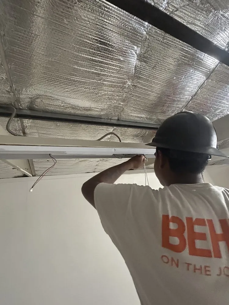 Slide of Alcala’s Electrical Contracting