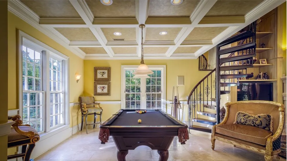 Slide of Aleco Electric