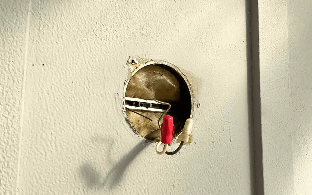 Slide of Aleco Electric