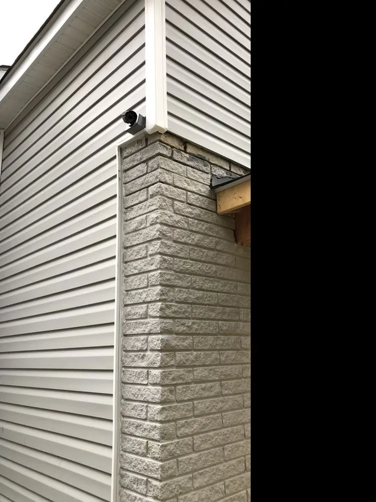 Slide of Alejandro Jr Services