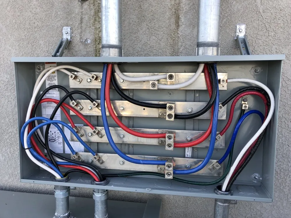 Slide of Alejo Electric