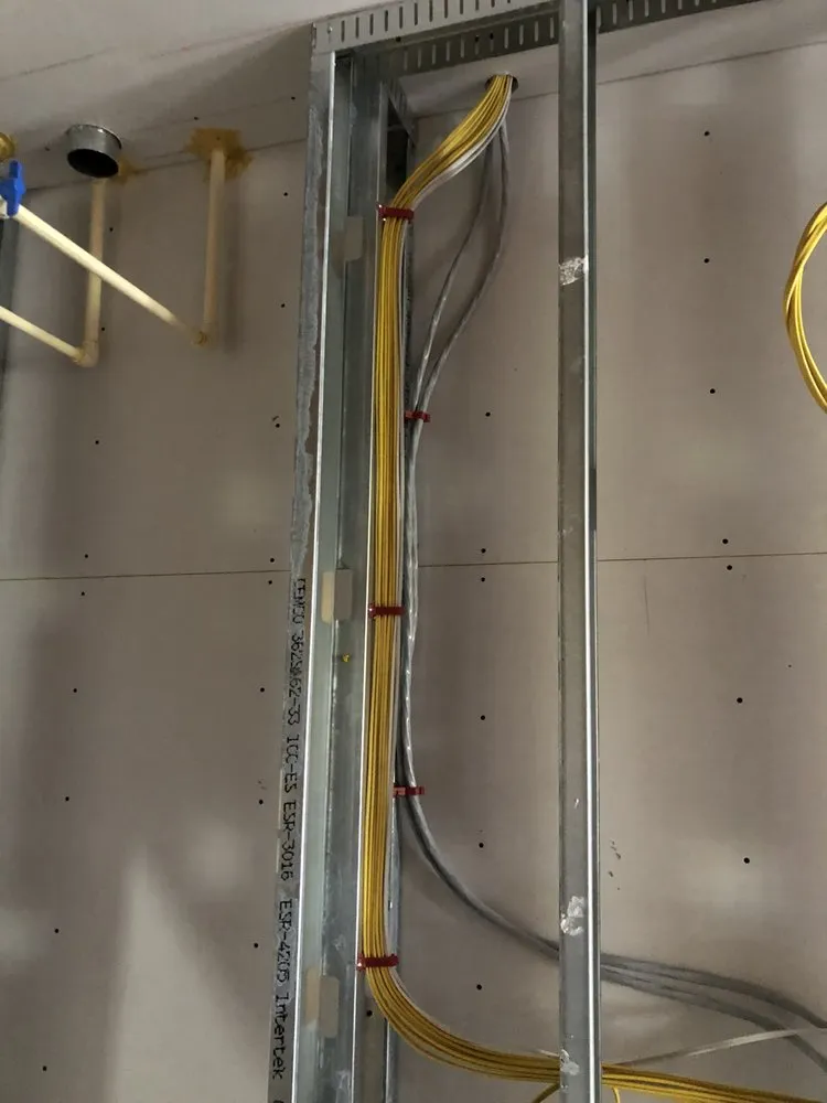 Slide of Aleksei Artemev