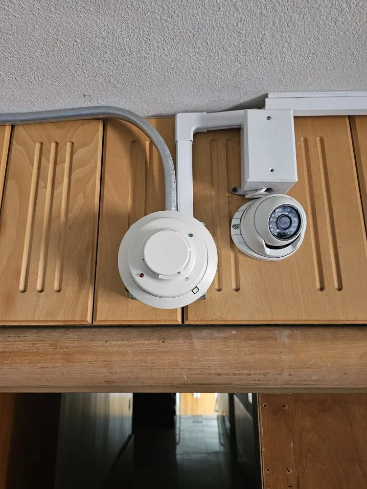 Affordable electrician providing panel upgrade in Sylmar, CA - Alert Fire Protection