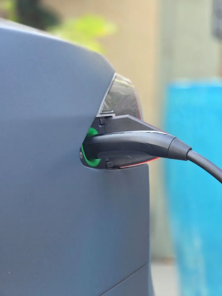 Slide of Alex & Alex Electrical Services