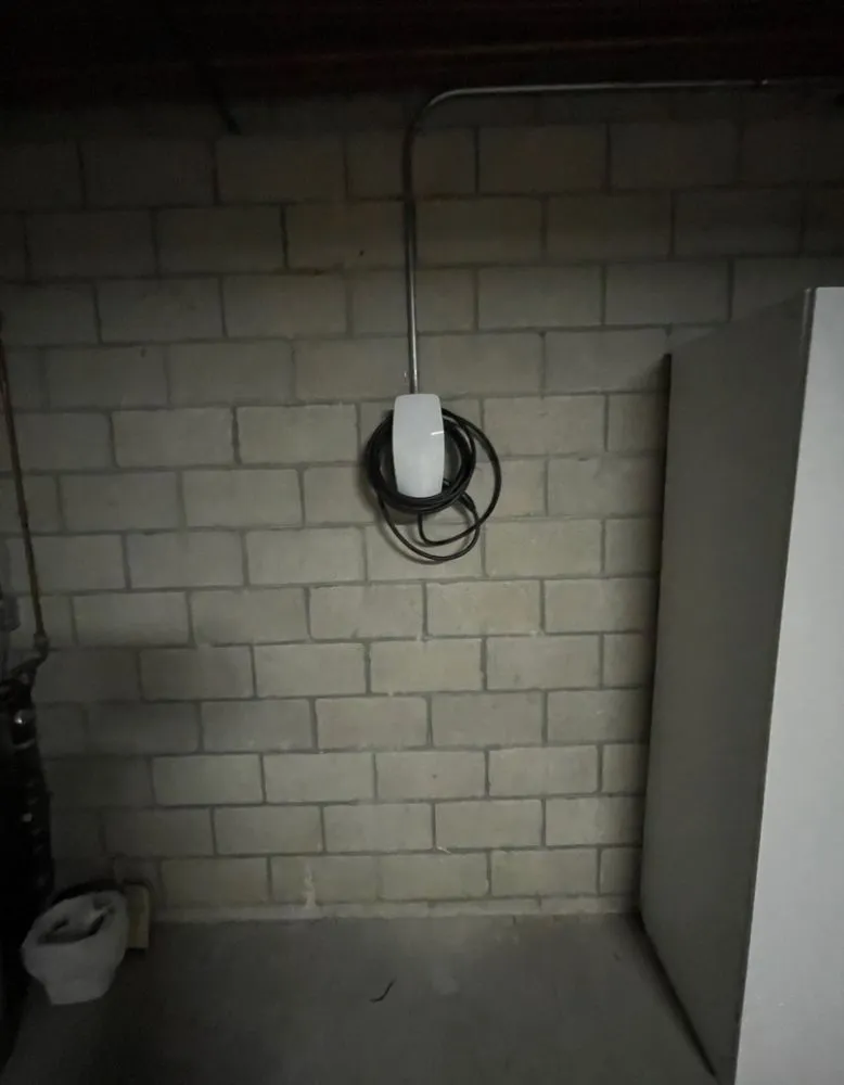 Slide of Alex & Alex Electrical Services