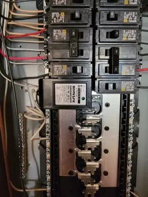 Alex Electrical Services Logo