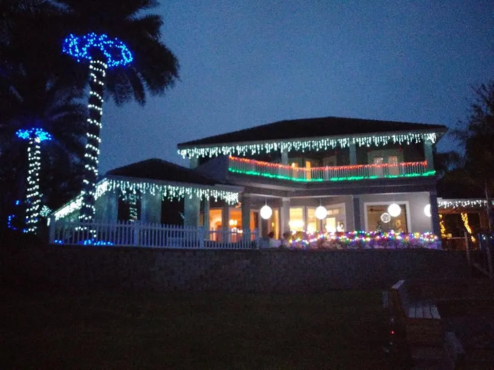 Slide of Alex Goodwin Electric