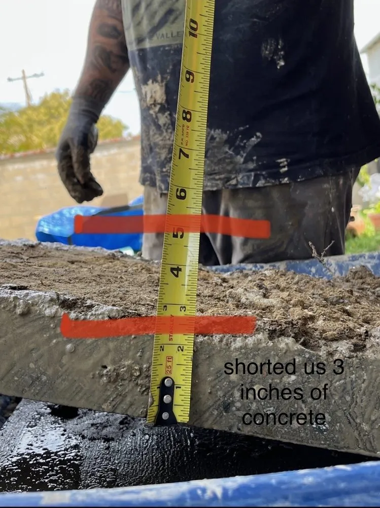 Slide of Alex La Construction