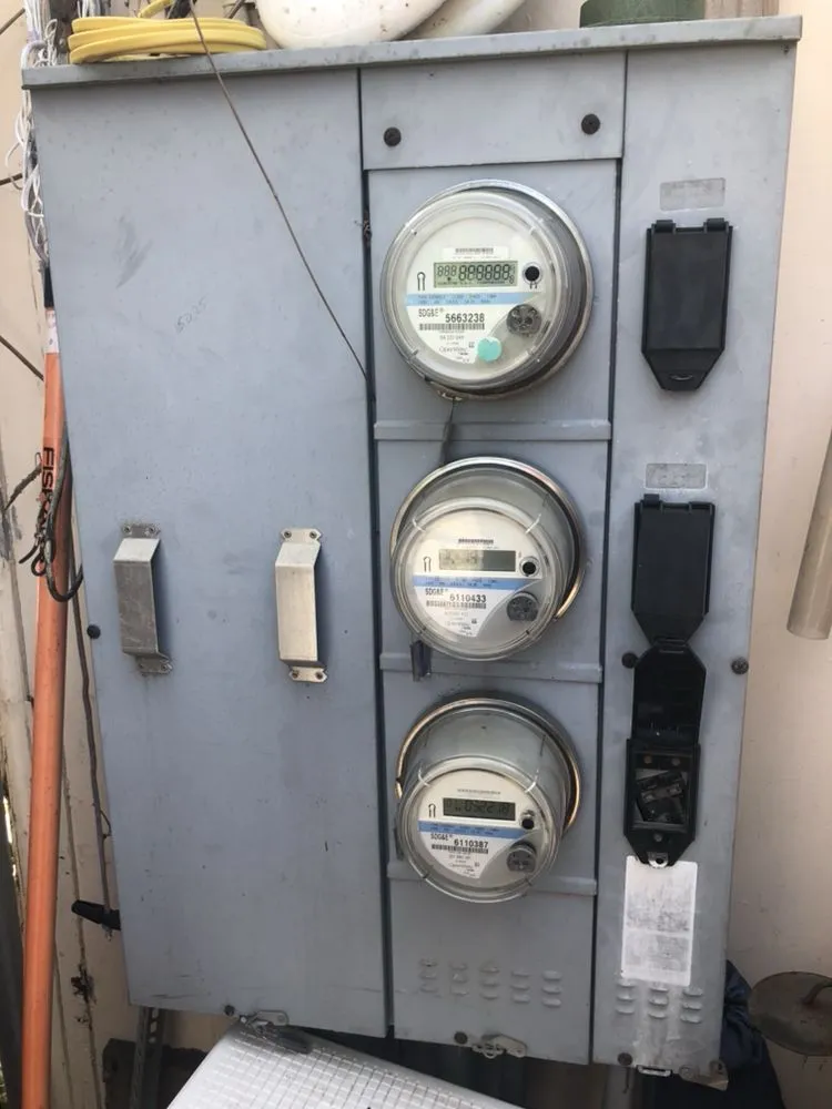 Expert panel upgrade service in ,  - Alex Lopez Electric