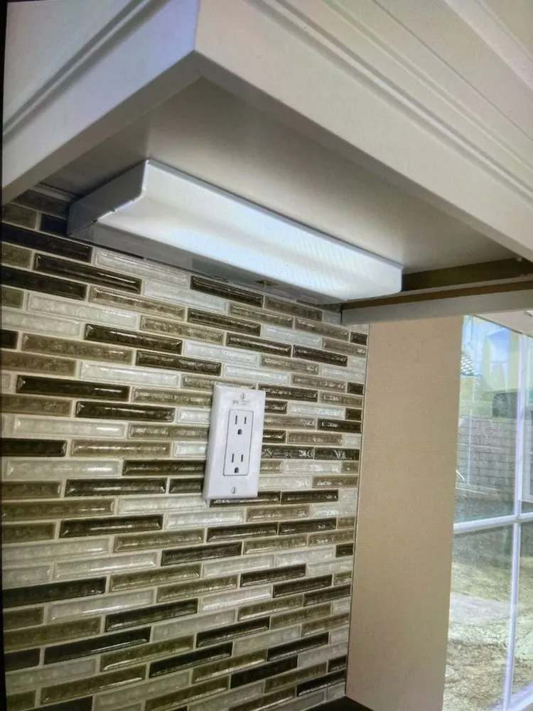 Slide of Alex S Electric Service