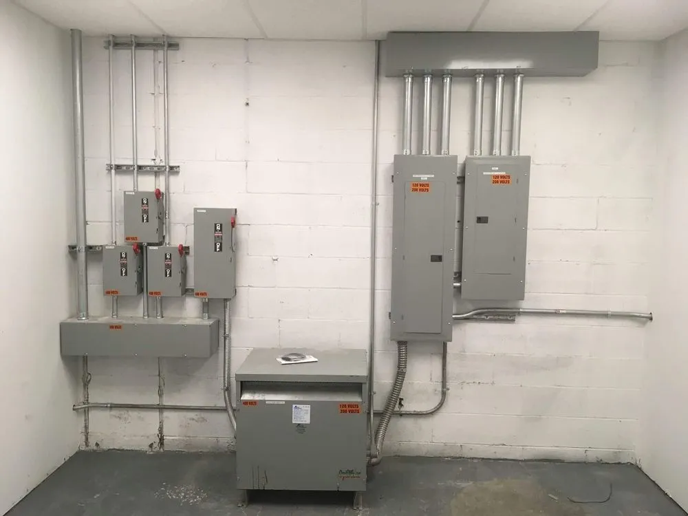 Slide of Alex Valley Electrician